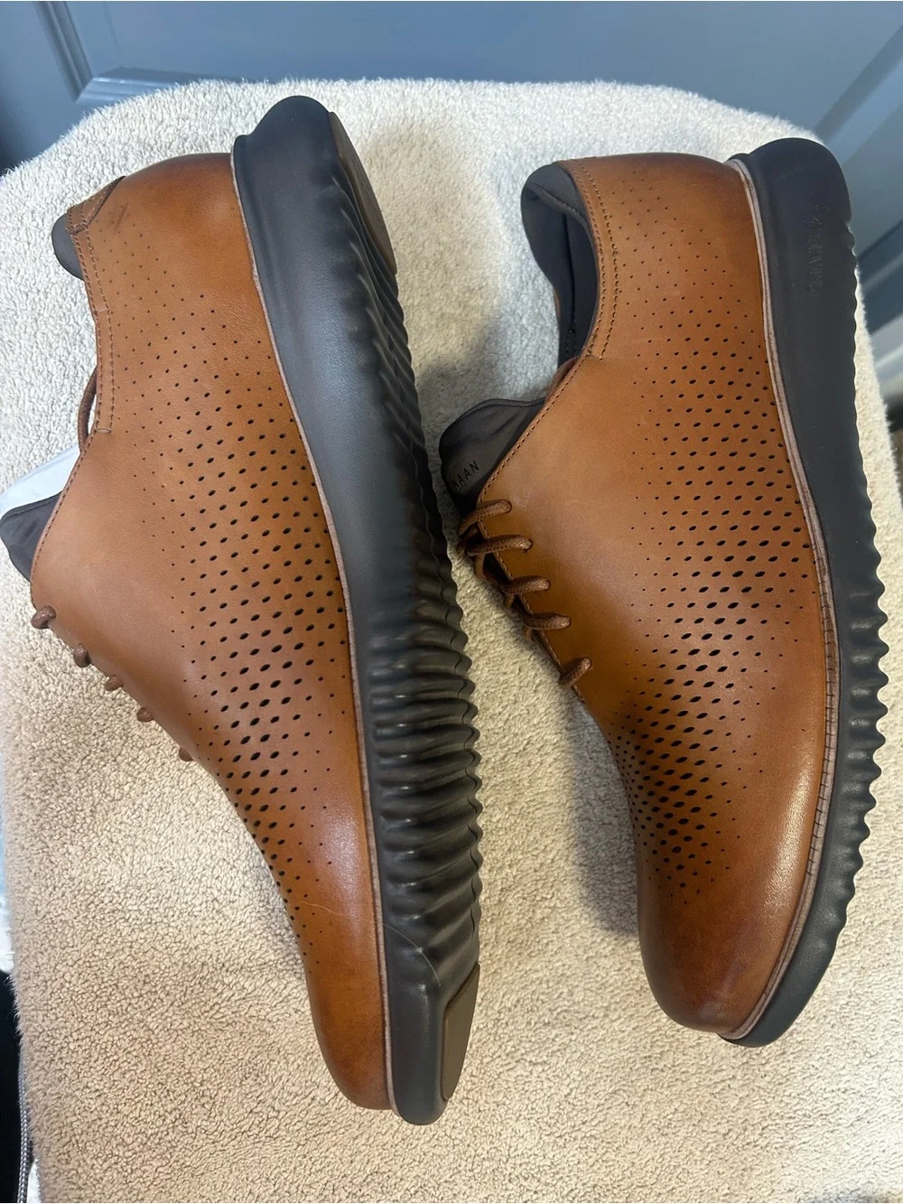 COLE HAAN 2.ZEROGRAND LASER CUT WINGTIP OXFORDS.NWOB SIZE 13M British tan
